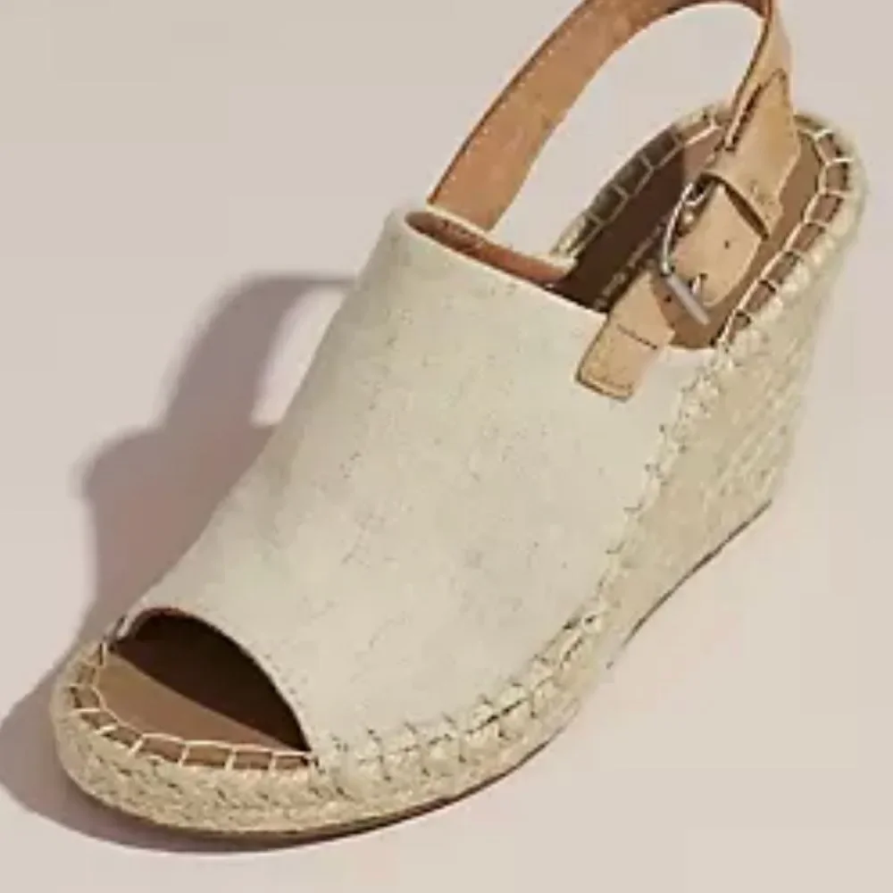 Tom’s Women's Monica Natural Hemp Cream Wedges Size 8 NWT